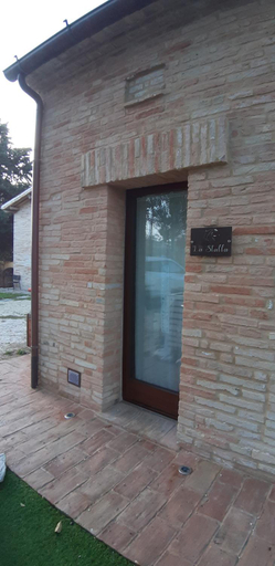 Others 4, B&B il Fienile del Borgo, Ancona