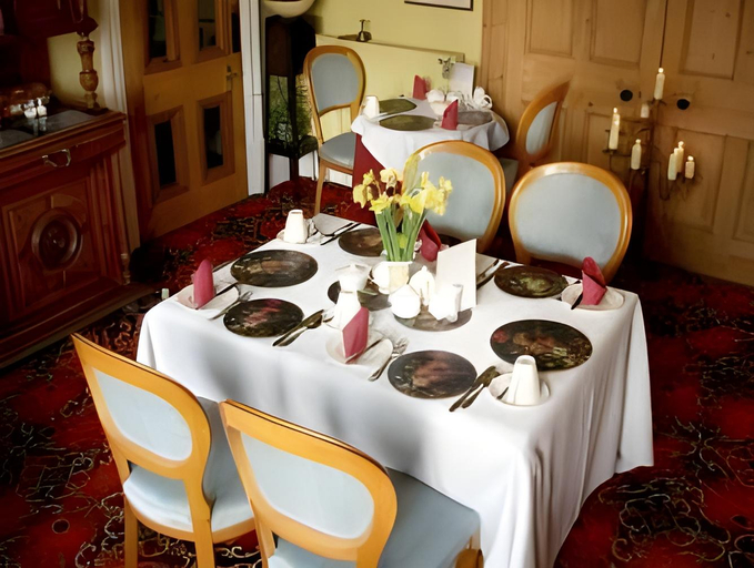 Food & Drinks 4, The Belmont Apart Hotel - Harrogate Stays, North Yorkshire