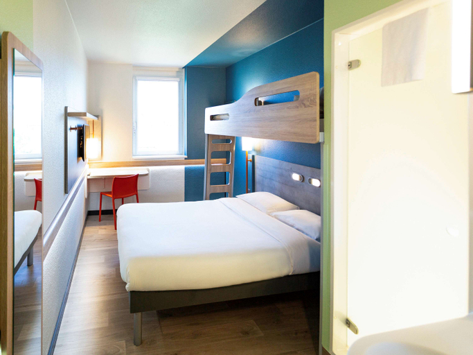 Bedroom 3, Ibis budget Geneve Aeroport, Genève
