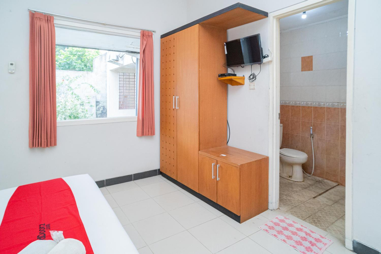 Bedroom 6