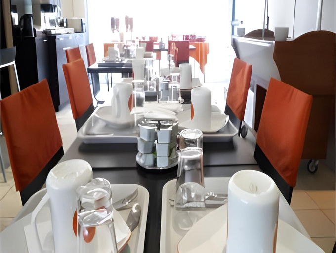 Food & Drinks 5, Residhome Nancy Lorraine, Meurthe-et-Moselle