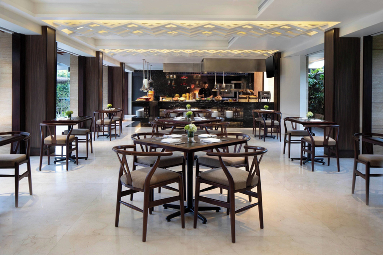 Food & Drinks 4, Fairfield By Marriott Bali Legian, Badung