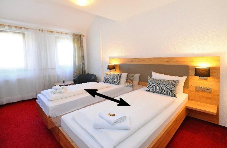 Bedroom 3, Vico's Hotel & Restaurant Asperg, Ludwigsburg