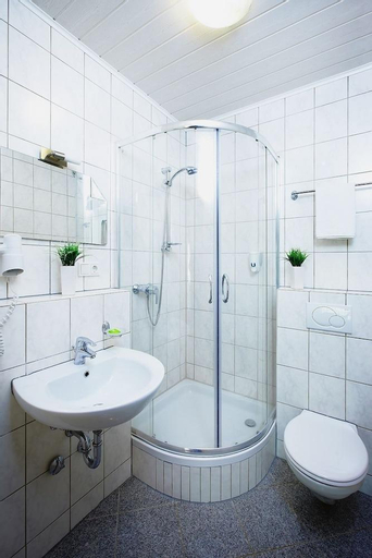 Bathroom 5