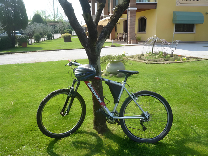 Others 4, Locanda Arizona, Verona