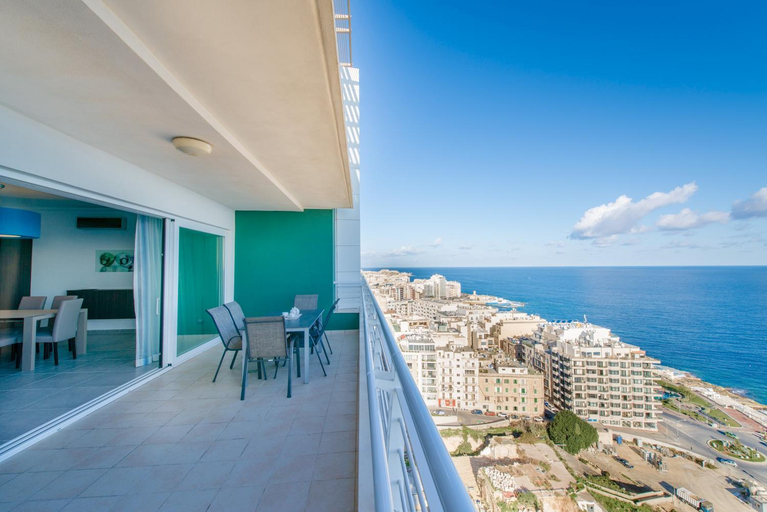 Others 4, THE ULTIMATE LUXURY, SLIEMA with POOL by Buena Vista