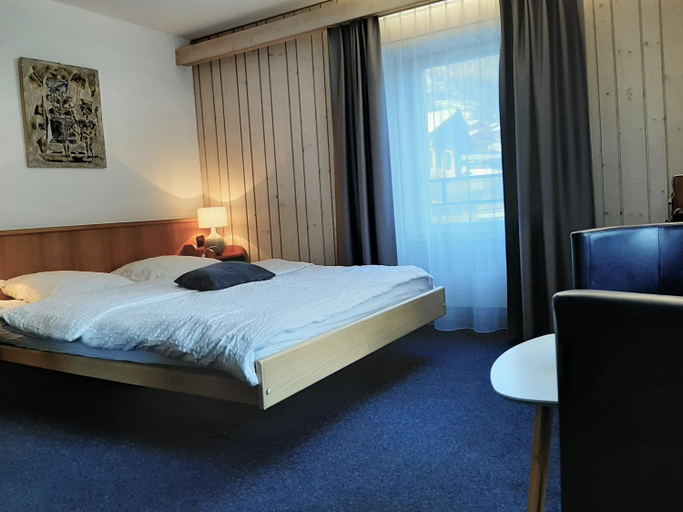 Bedroom 2, Hotel Restaurant Le Gietroz, Entremont
