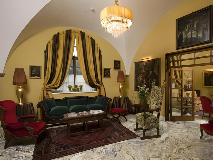 Others 5, Hotel Balestri, Florence