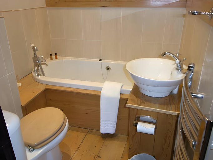 Bathroom 3, The Inn at Cheltenham Parade, North Yorkshire