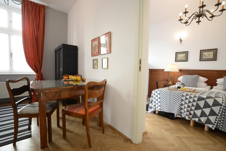 Bedroom 3, Crystal Suites Old Town, Kraków City