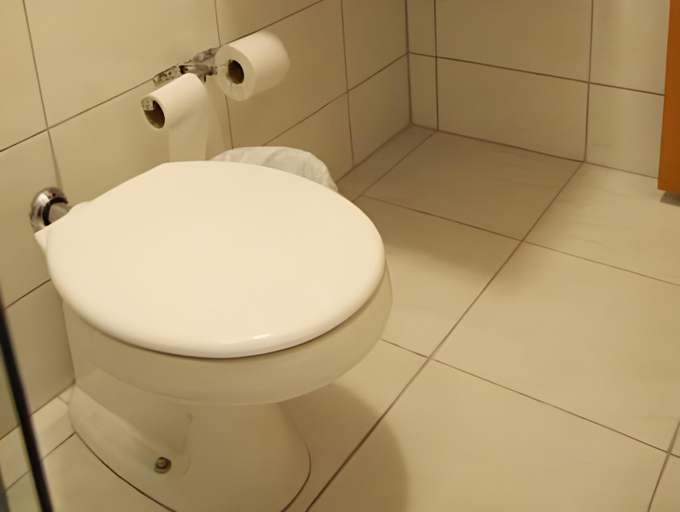 Bathroom 4, Hotel Maraja, Uberlândia
