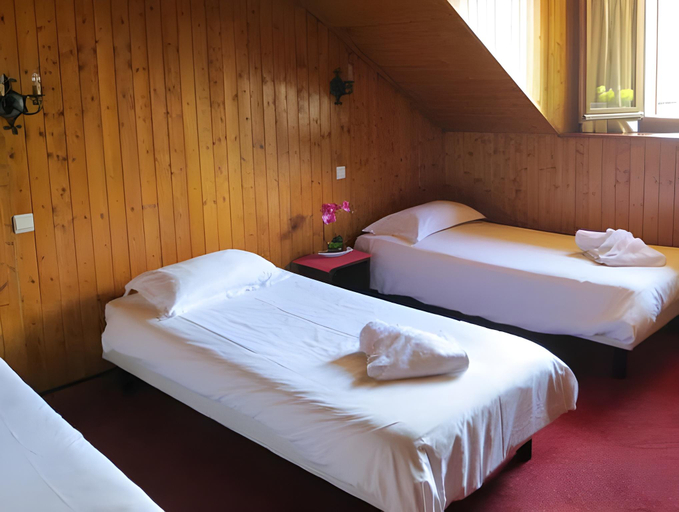Bedroom 4, Hotel Le Chamonix, Haute-Savoie