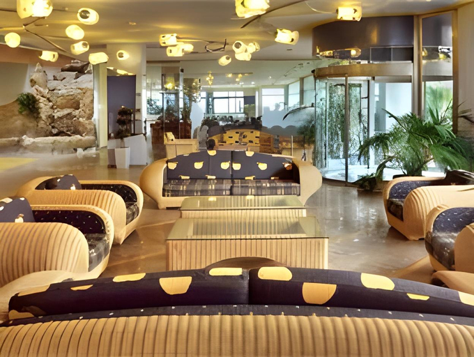 Public Area 2, Kaktus Albir, Alicante