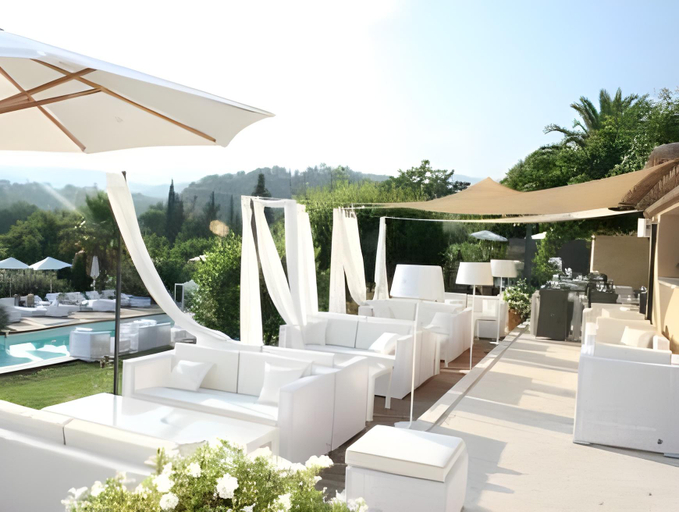 Food & Drinks 5, Toile Blanche, Alpes-Maritimes
