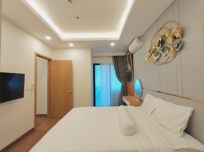 Bedroom 12