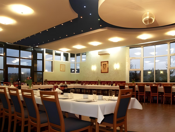 Food & Drinks 5, Hotel pod Wierzba, Świdnica