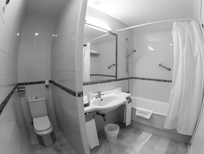 Bathroom 5, Hotel TRH La Motilla, Sevilla