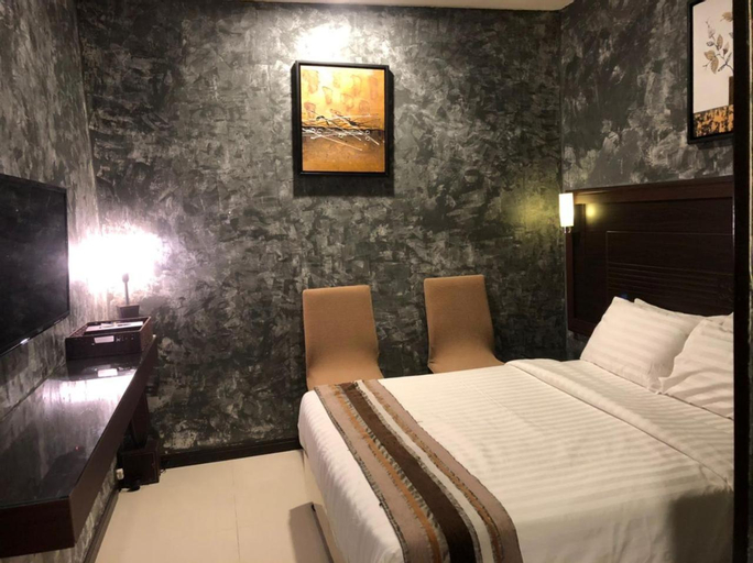 Bedroom 5