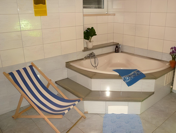 Bathroom 2, Spa Cottage in Fagnes, Liège