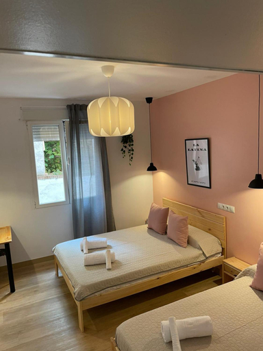 Bedroom 2, OPERA ROOMS, Madrid