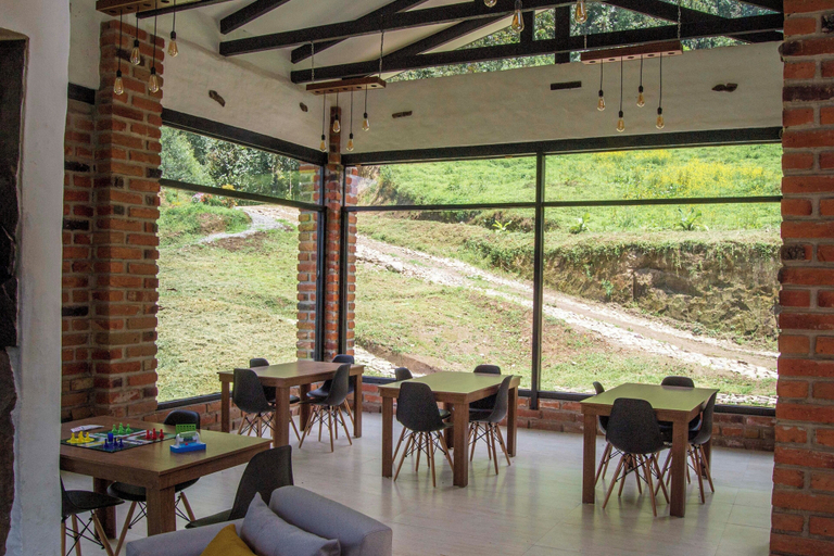 Food & Drinks, Neblina Bird, Cotacachi