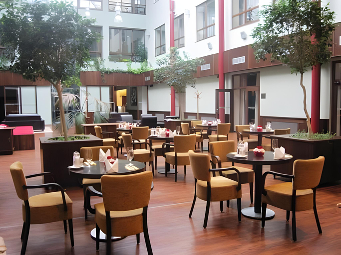 Food & Drinks 5, Hotel Baltaci Atrium, Zlín