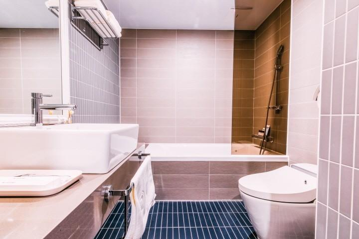 Bathroom 29
