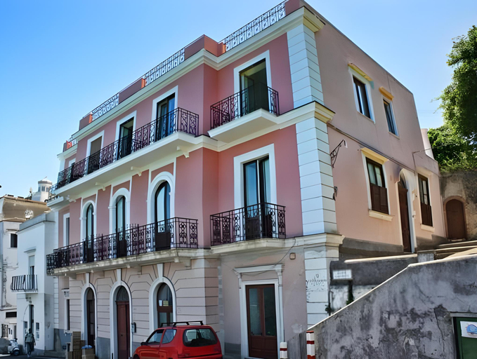 Exterior & Views 2, Capri Inn, Napoli