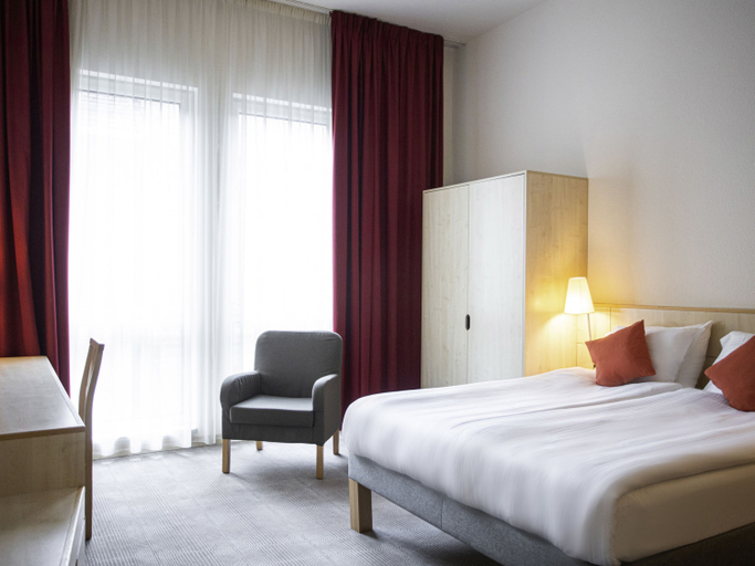 Mövenpick Hotel Budapest Centre Room Type - Superior Accessible Room with 1 double bed