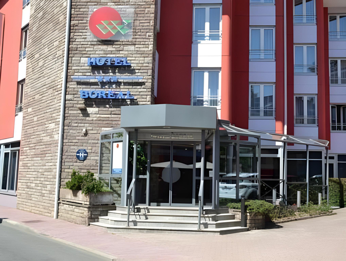Exterior & Views 1, Brit Hotel Belfort Centre - Le Boreal, Territoire de Belfort