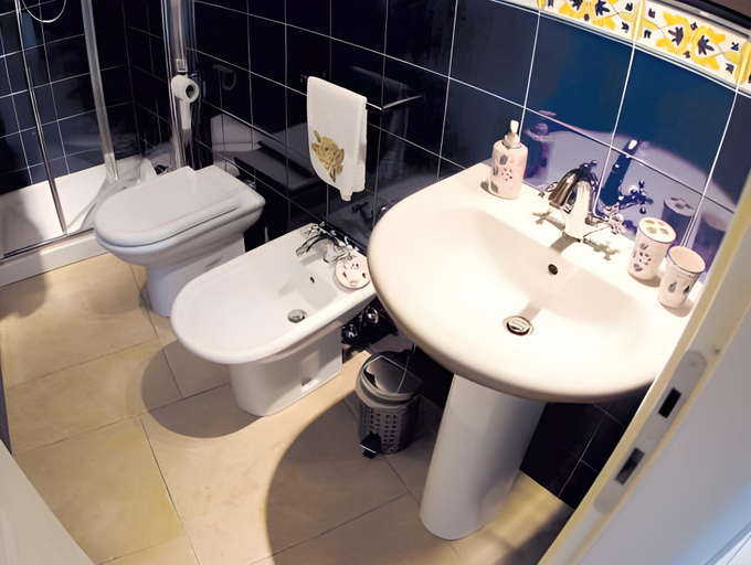 Bathroom 3, VinsLounge Suite , Barletta-Andria-Trani
