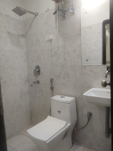 Bathroom 4, Goroomgo singh residency Gurugram, Gurgaon