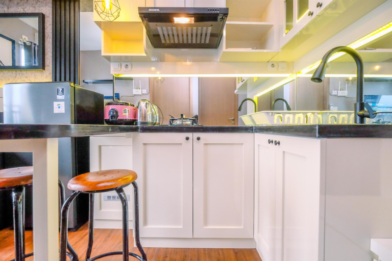 Others 4, Modern Look 2BR at 28th Floor Podomoro Golf View Apartment By Travelio, Bogor