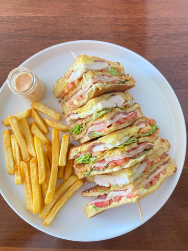 Food & Drinks 5, Hotel Tunebo Inn, Manaure