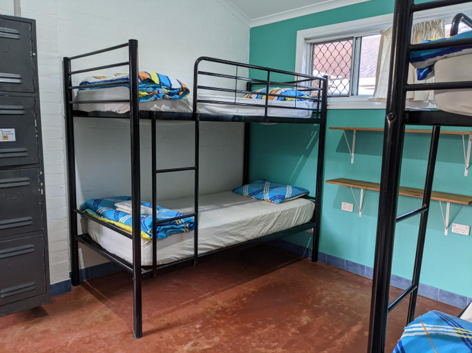 Bedroom 16