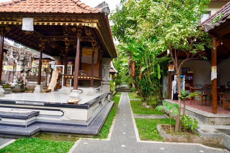 Others 3, Matahari House, Gianyar