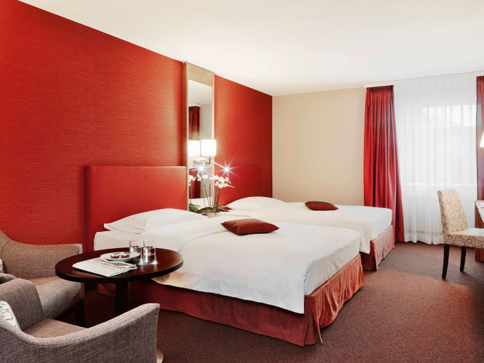 Bedroom 2, Mövenpick Hotel Egerkingen, Gäu
