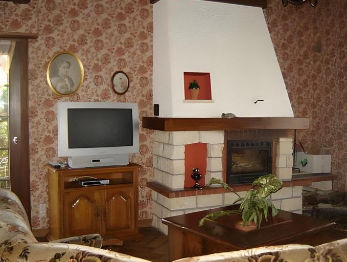 Others 4, Holiday Home in Ruederbach near Lake, Haut-Rhin
