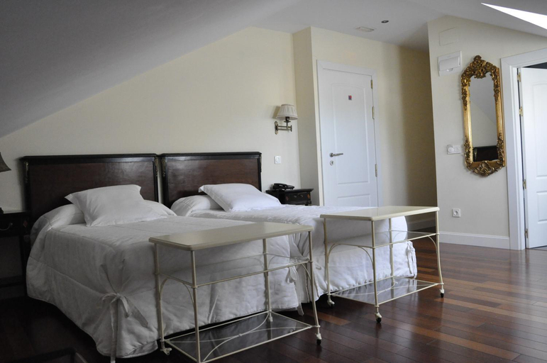 Bedroom 2, La Casona de Don Santos, Asturias