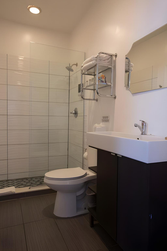 Bathroom 4, Odyssey of South Beach Apart Hotel, Miami-Dade