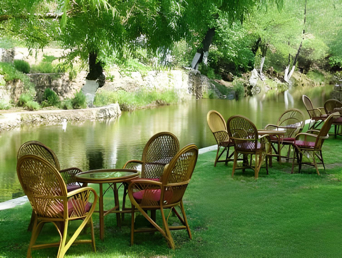 Food & Drinks 4, Dalya Life, Dalaman