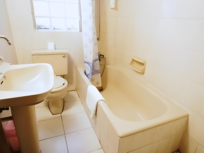 Bathroom 4, Lordos Hotel Apartments