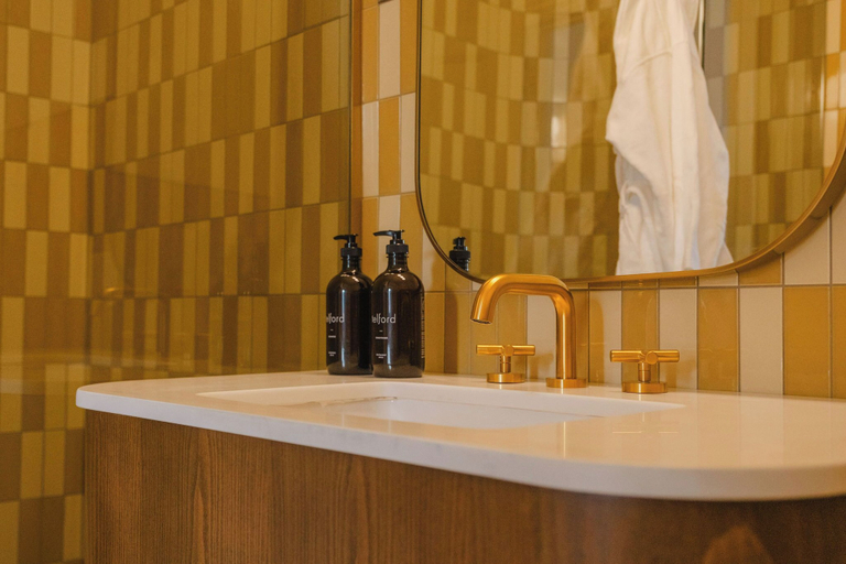Bathroom 4, The Belvedere Hotel & Spa, Frontenac