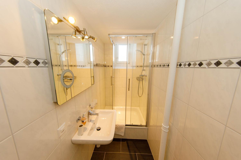 Bathroom 2, Zentrumhaus Davos, Prättigau/Davos