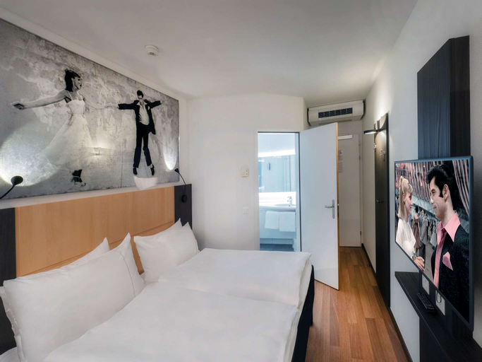 Bedroom 14