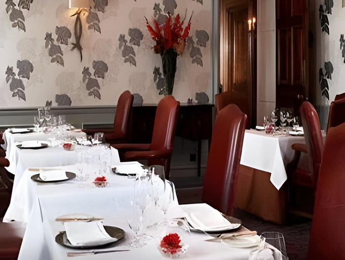 Food & Drinks 4, Lainston House, Hampshire