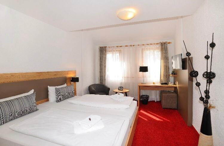 Bedroom 4, Vico's Hotel & Restaurant Asperg, Ludwigsburg