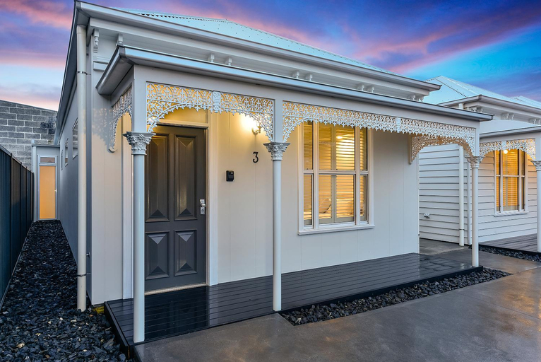 Entrance, Aloha Central Luxury Apartments, Mount Gambier