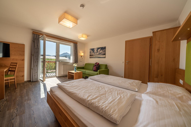 Bedroom 4, Reiters Wohlfuhlhotel, Liezen