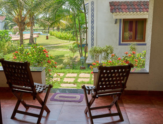Others 5, Riviera Sapphire, North Goa